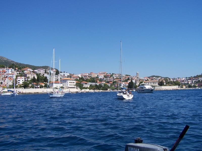 201 1 Hvar